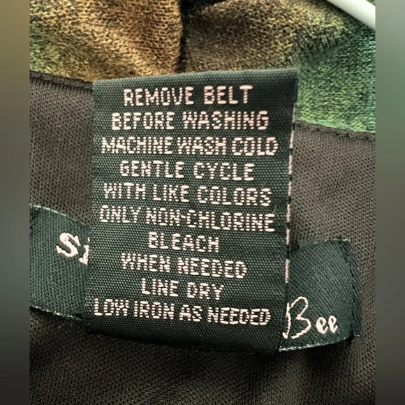 Robbie Bee Signature Cowl Neck Ruched Short Sleeve Dress Sz PM - Picture 7 of 13